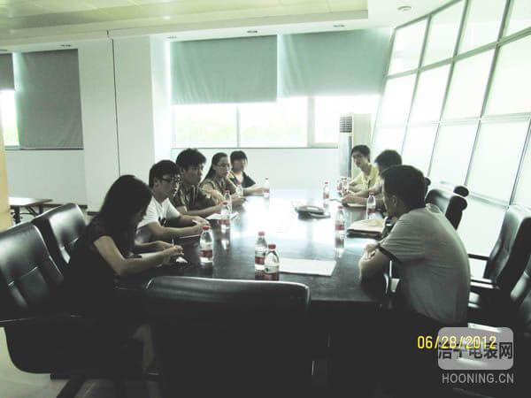 繼承優(yōu)良革命傳統(tǒng)，給建黨華誕獻(xiàn)禮